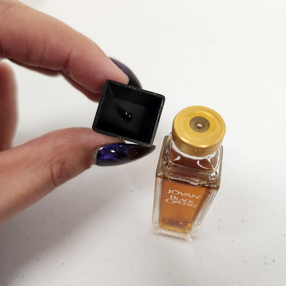 Vintage Jovan Black Orchid 11ml Cologne Fragrance - Picture 2 of 4